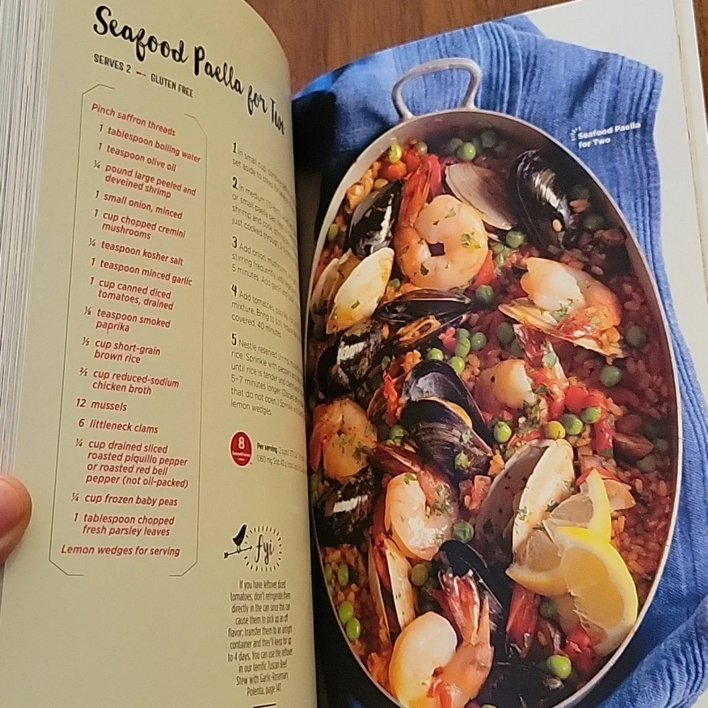 ● NWOT: Weight Watchers Fresh & Easy Cookbook